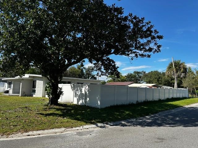 Foto del edificio - 156 Pinecrest Dr