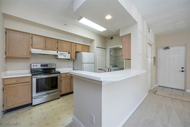Building Photo - 4635 St Croix Ln