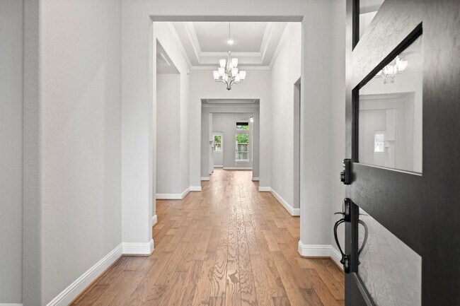 Building Photo - 40 Venetia Grove Dr
