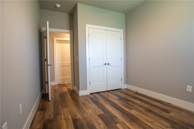 Foto del edificio - 1723 Booker Cir