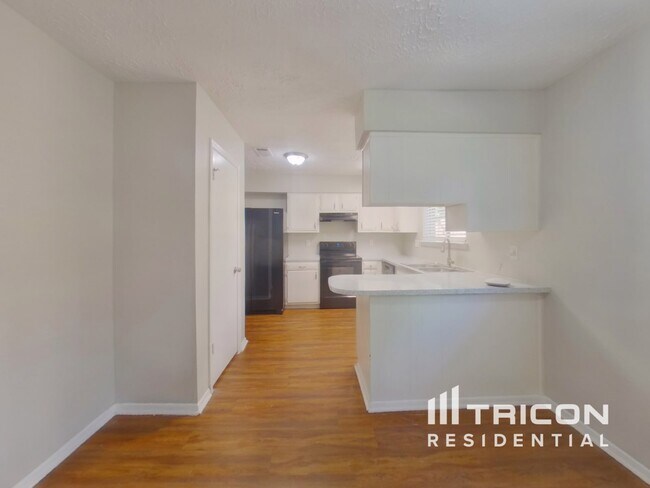 Building Photo - 4511 Burkegate Dr