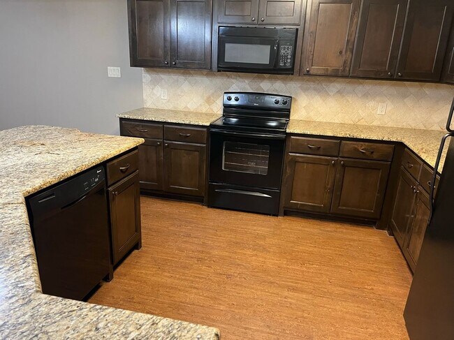 Foto del edificio - 167 Oakview Ct