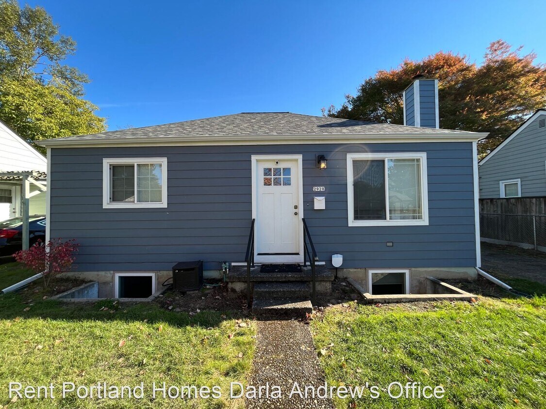 Primary Photo - 2 br, 1 bath House - 2928 SE 77th Ave