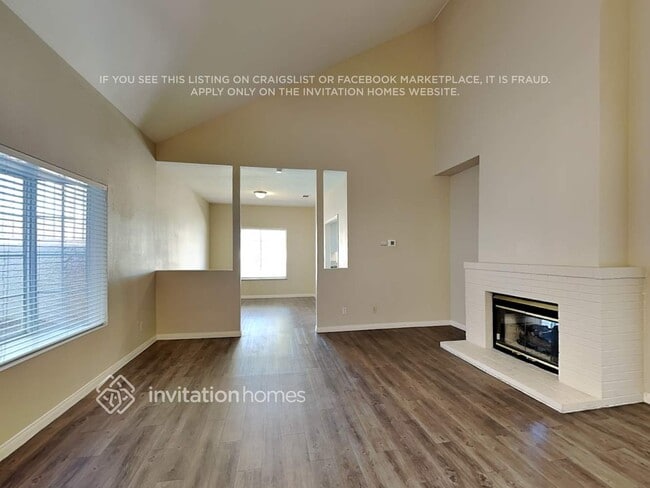 Building Photo - 7720 Musical