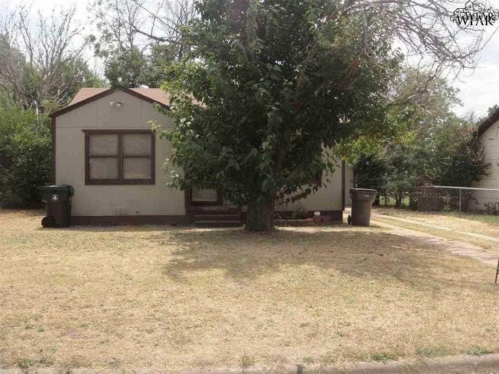 Primary Photo - 1633 Hamlin Ave
