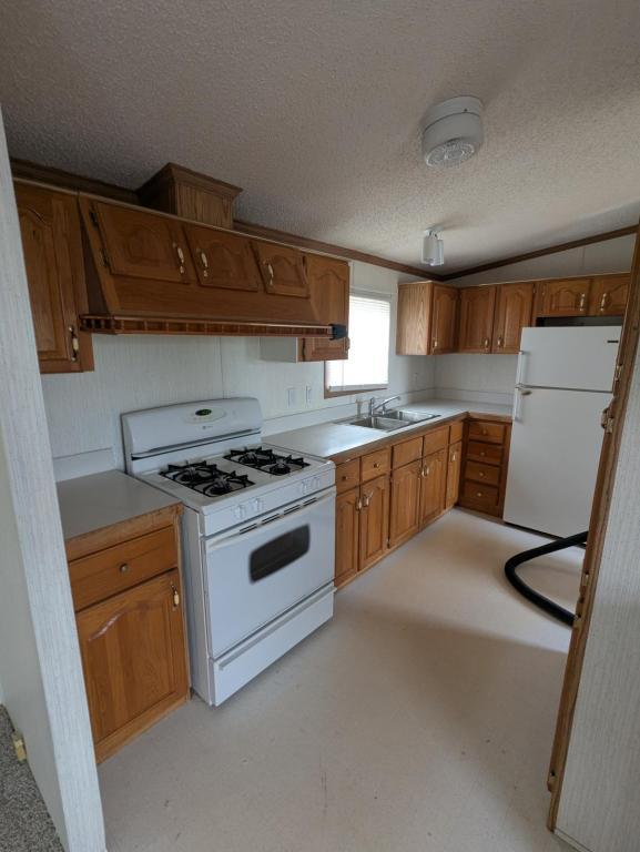 Foto del edificio - 611 W Matthews St