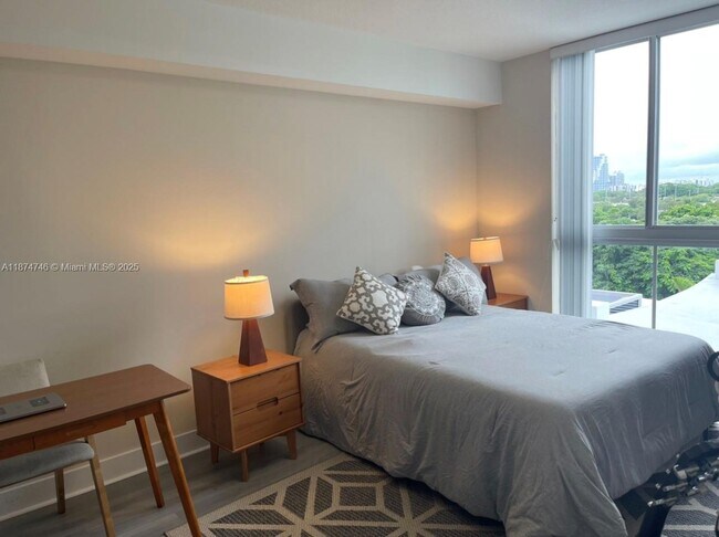 Foto del edificio - 2700 SW 27th Ave