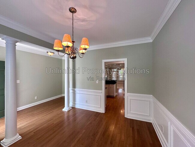 Building Photo - 5009 Whitner Dr