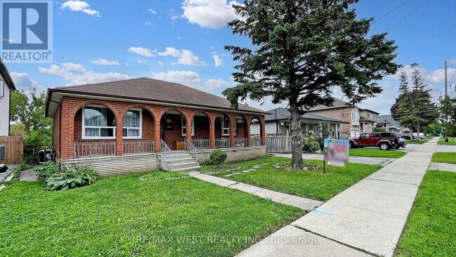 Photo du bâtiment - 139 Ranee Ave