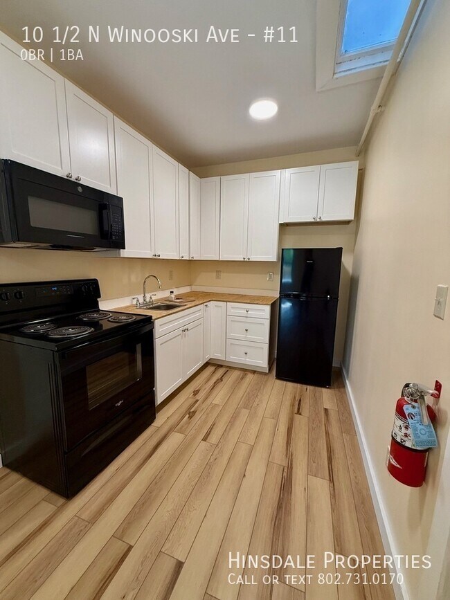 Building Photo - 10 1/2 N Winooski Ave-#11