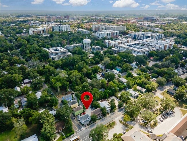 Building Photo - 624 NW 10th St