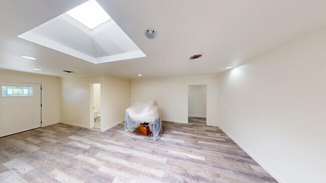 Foto del edificio - 4933 63rd St