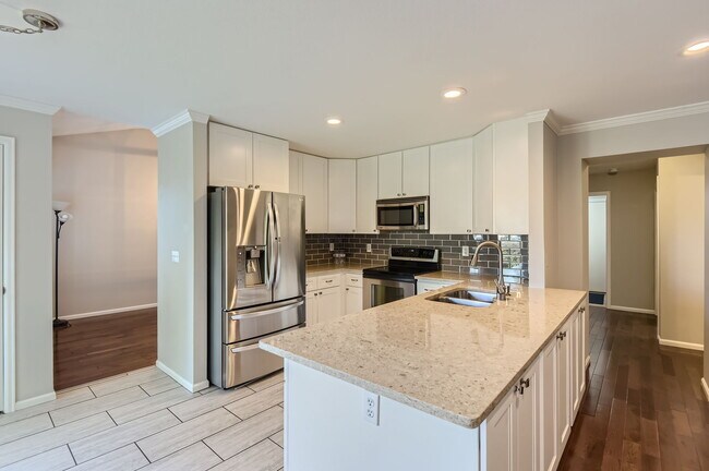 Foto del edificio - 16081 Bluebonnet Dr