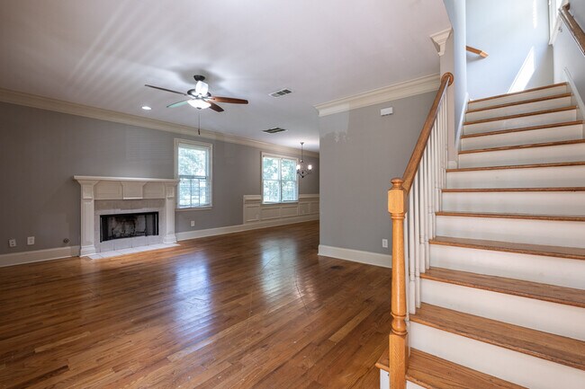 Foto del edificio - 941 Capitol View Ave NW