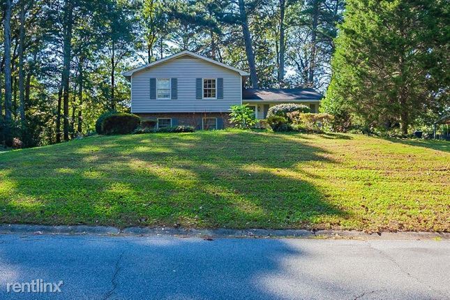Primary Photo - 3 br, 2 bath House - 724 Continental Drive