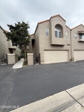 Building Photo - 11346 Old Ranch Cir