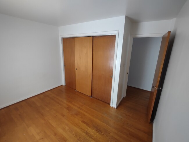 Foto del edificio - 4930 Graceton Rd