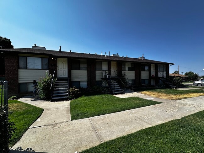 Building Photo - 5590 S 2200 W
