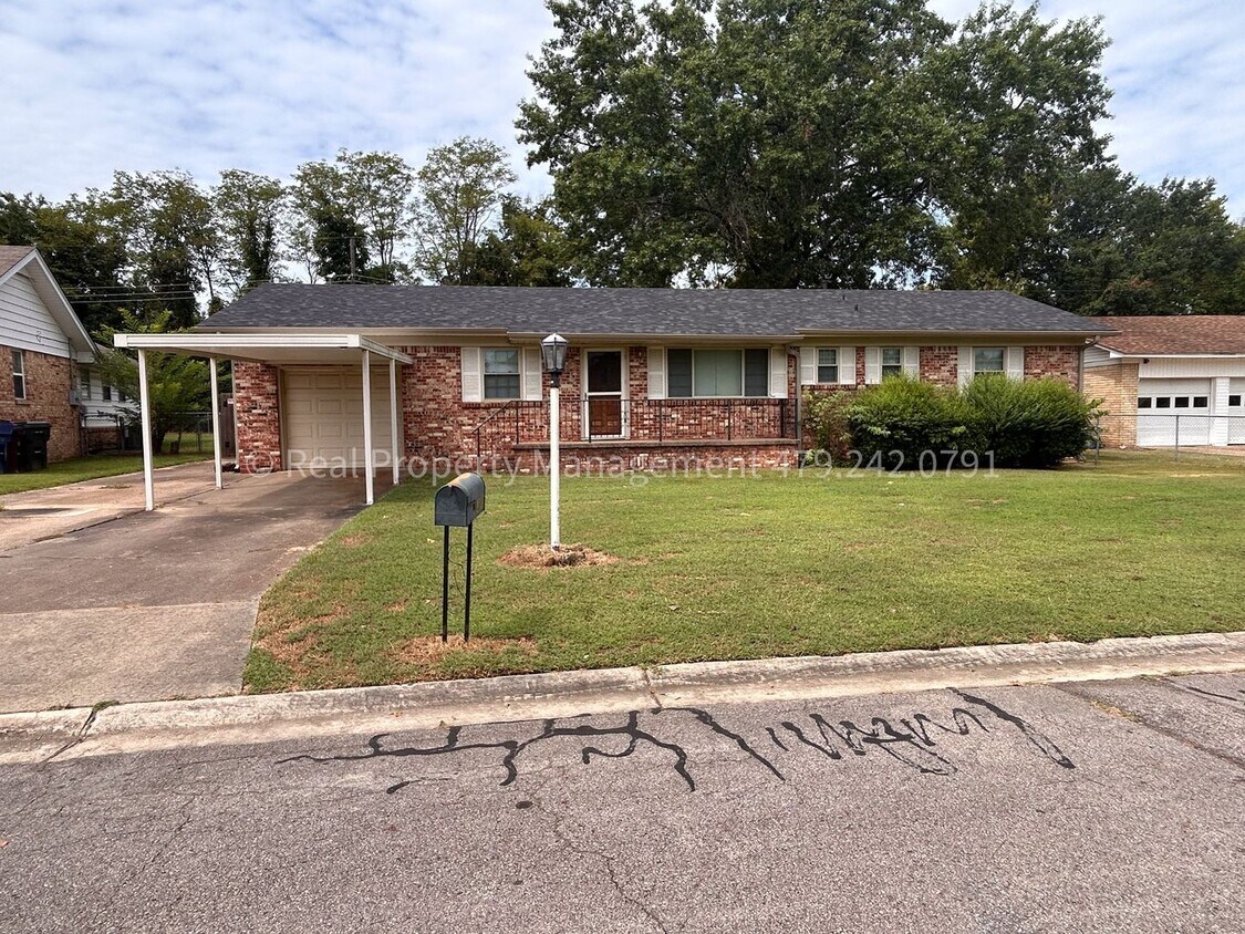 Foto principal - 1310 Houston St