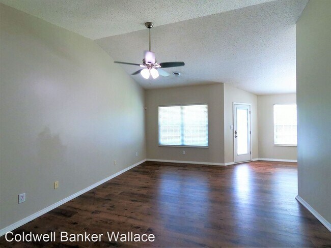 Building Photo - 3 br, 2 bath House - 9925 Tinsmith Way