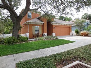 Building Photo - 7402 S Fitzgerald St