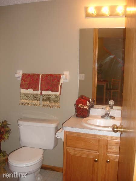Foto del edificio - 2795 Ranchview Ln N