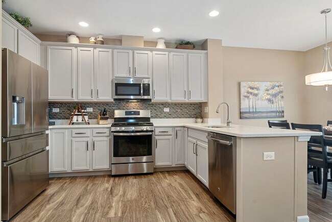 Foto del edificio - 911 Paisley Ln