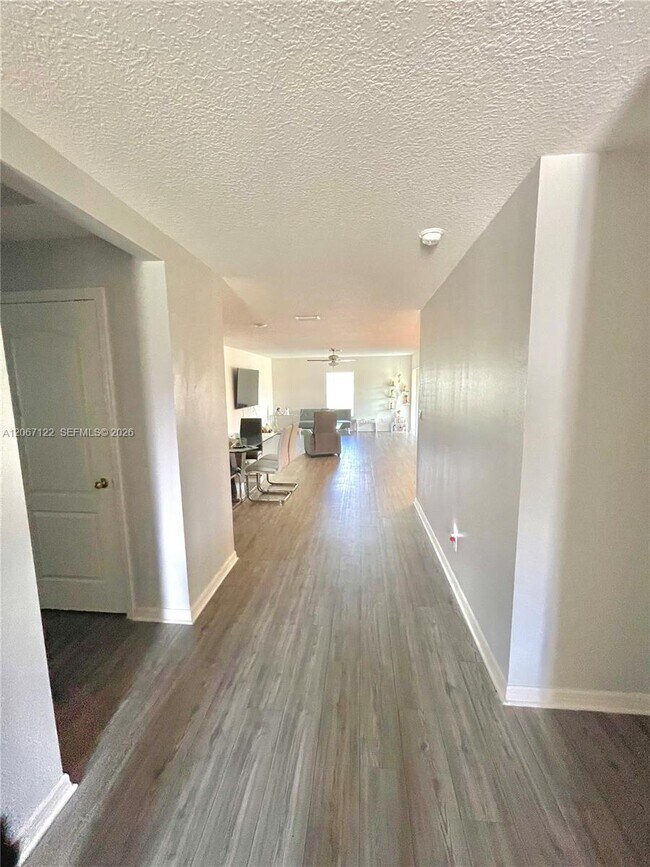 Foto del edificio - 3902 SW Brunswick St