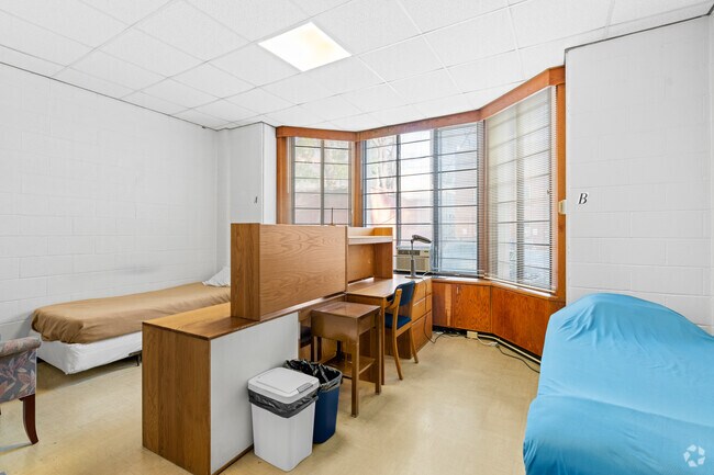 Doble, 1BA - 299SF - International Student House