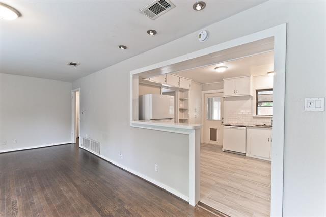 Building Photo - 515 Brookhurst Dr