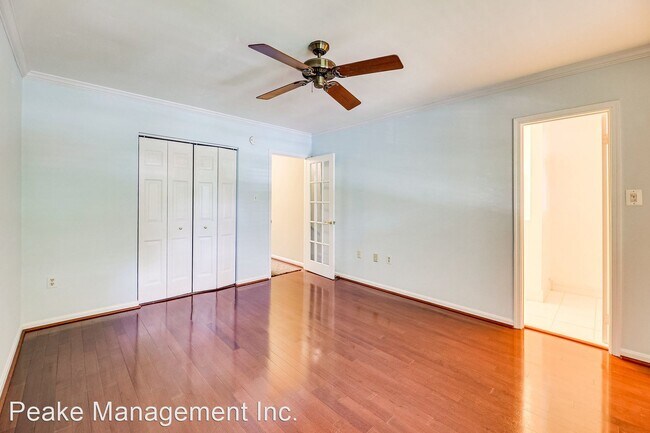 Foto del edificio - 2 br, 2.5 bath House - 419 S. Columbus St.