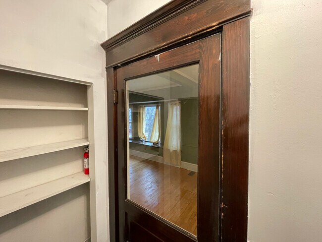 Foto del edificio - 2178 N 48th St