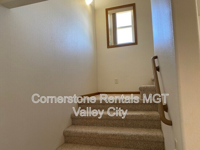 Foto del edificio - 508 10th Ave SE