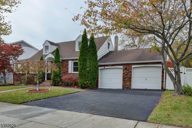 Building Photo - 29 Winifred Dr