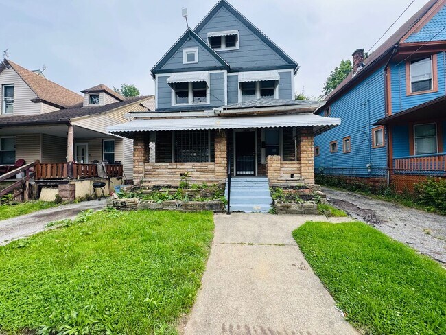 Building Photo - 10630 Kimberly Ave