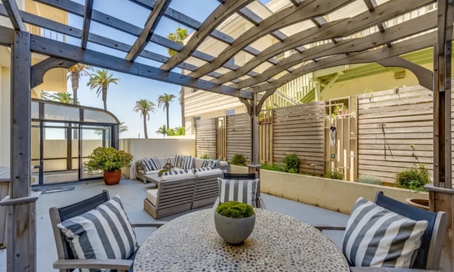 Photo - 101 California Ave Apartment