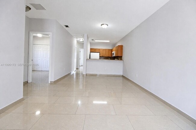 Foto del edificio - 996 E 24th St