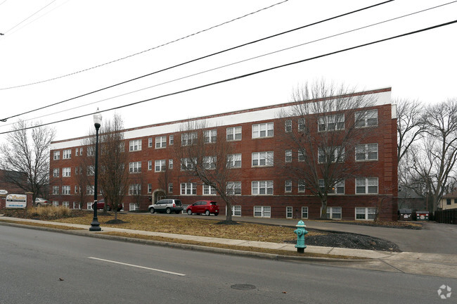 Building Photo - SUITES OF IRVINGTON