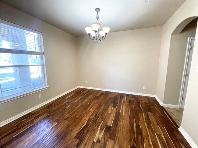 Foto del edificio - 300 Steer Acres Ct