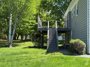 Building Photo - 12 Gerken Dr