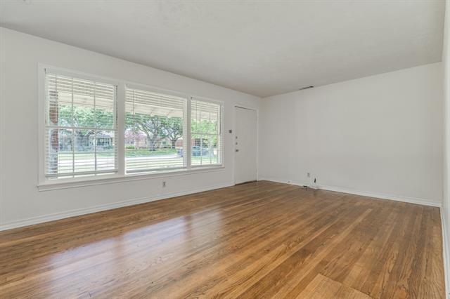 Building Photo - 9407 Forest Hills Blvd