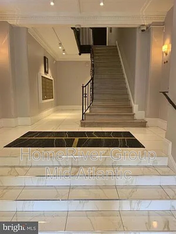 Foto del edificio - 1401 Columbia Rd NW