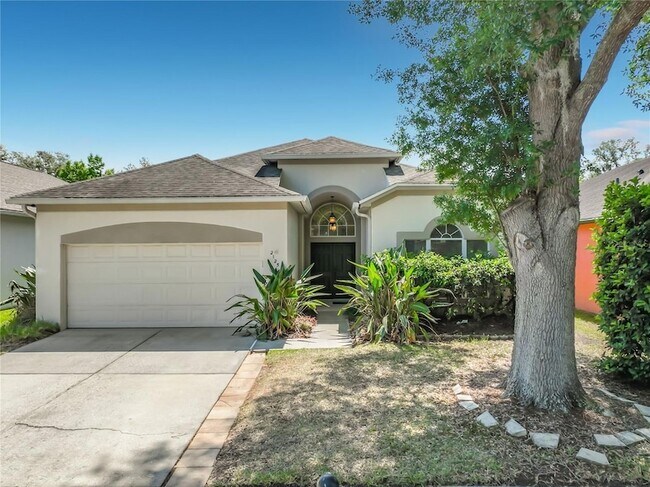 Foto del edificio - 2125 Emerald Green Cir