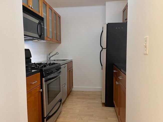 Foto del edificio - 222 Montgomery St