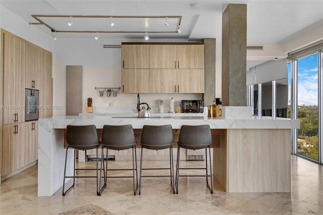 Building Photo - 5781 Biscayne Blvd