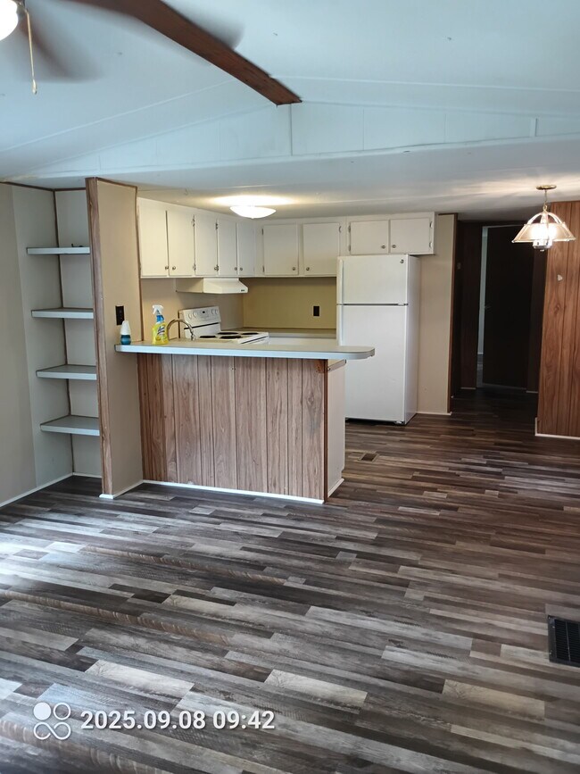 Foto del edificio - 251 Walnut Branch Dr