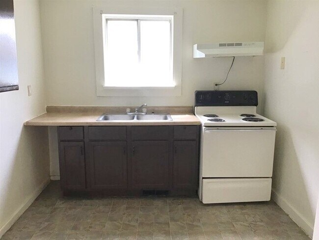 Foto del edificio - Must See 1 bed/ 1 bathroom deal