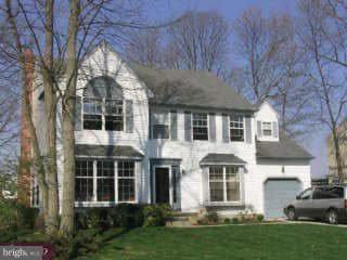 Building Photo - 6 Randolph Ln