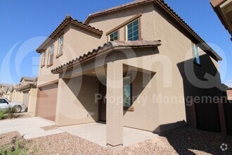Building Photo - 8021 S Silver Lillie Way