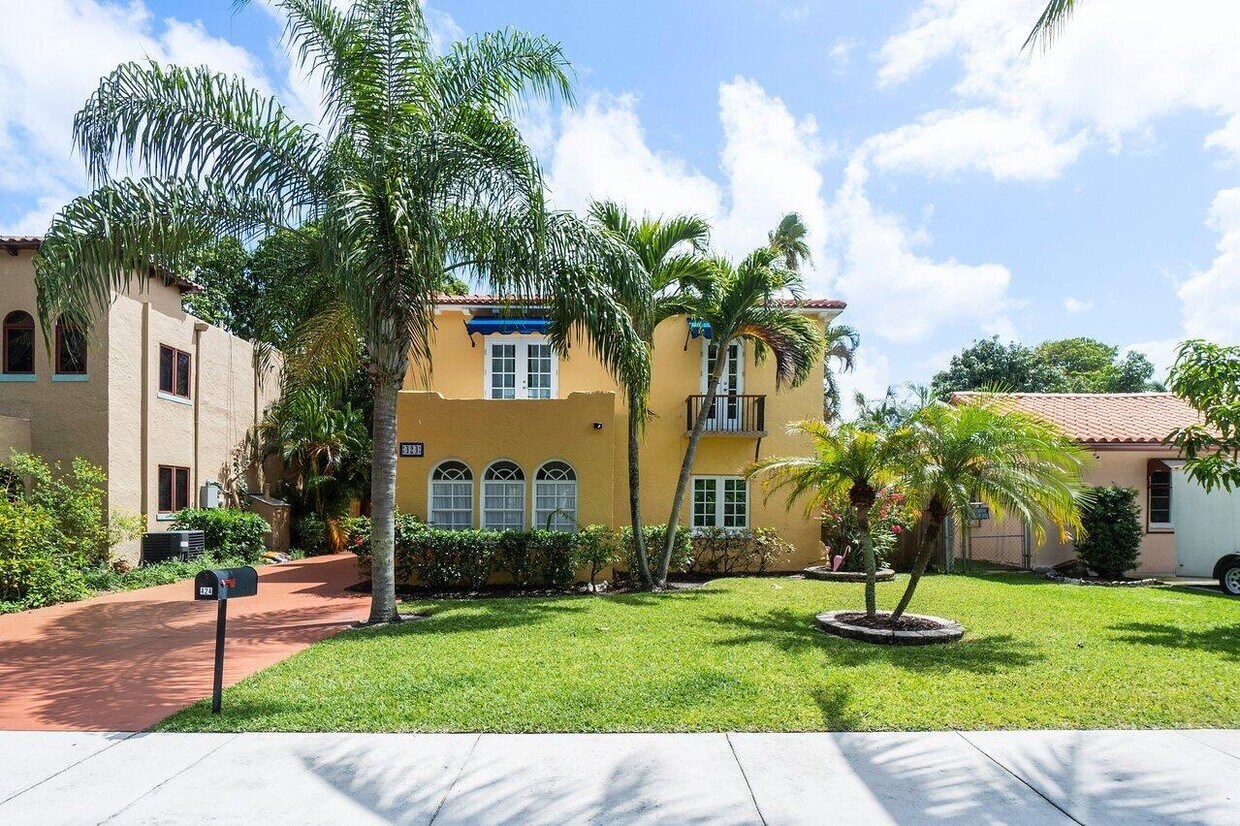Foto principal - 424 28th St